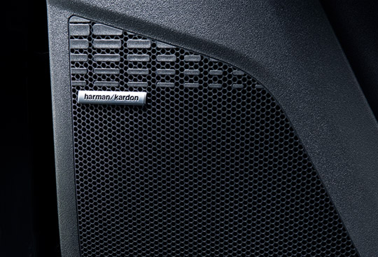 <sg-lang1>Премиум аудиосистема Harman/Kardon</sg-lang1><sg-lang2></sg-lang2><sg-lang3></sg-lang3>
